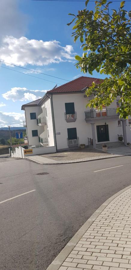 Ferrinho Hotel Guarda Kültér fotó